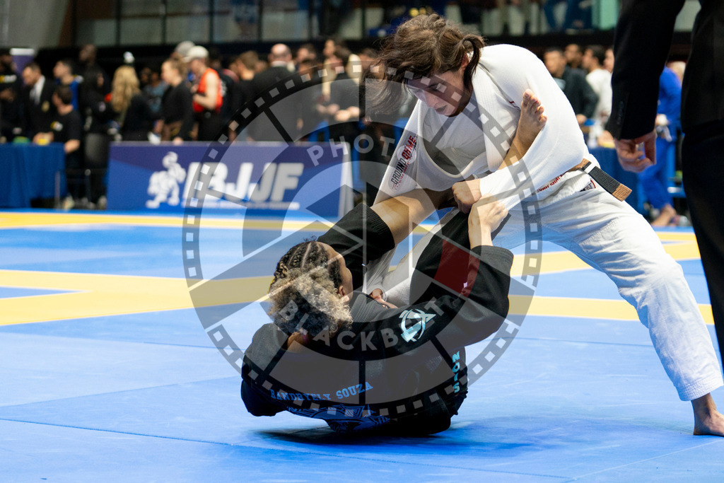 20240124PBB02320 | Fighters compete during the second day of the IBJJF European Championship in Paris, France, on January 24, 2024.