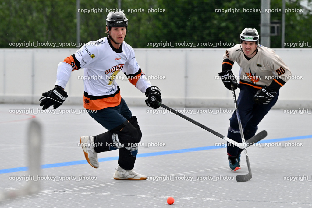 Carinthian Team Zehenthof vs. Ultras Spittal | #91 Bruckner Patrick Carinthian Team Zehenthof, #90 Ogertschnig Joshua Spittal Ultras, Carinthian Team Zehenthof vs. Ultras Spittal, Carinthian Team Zehenthof vs. Ultras Spittal am 10.05.2026 in Villach (Alpen Arena ), Austria, (Photo by Bernd Stefan)