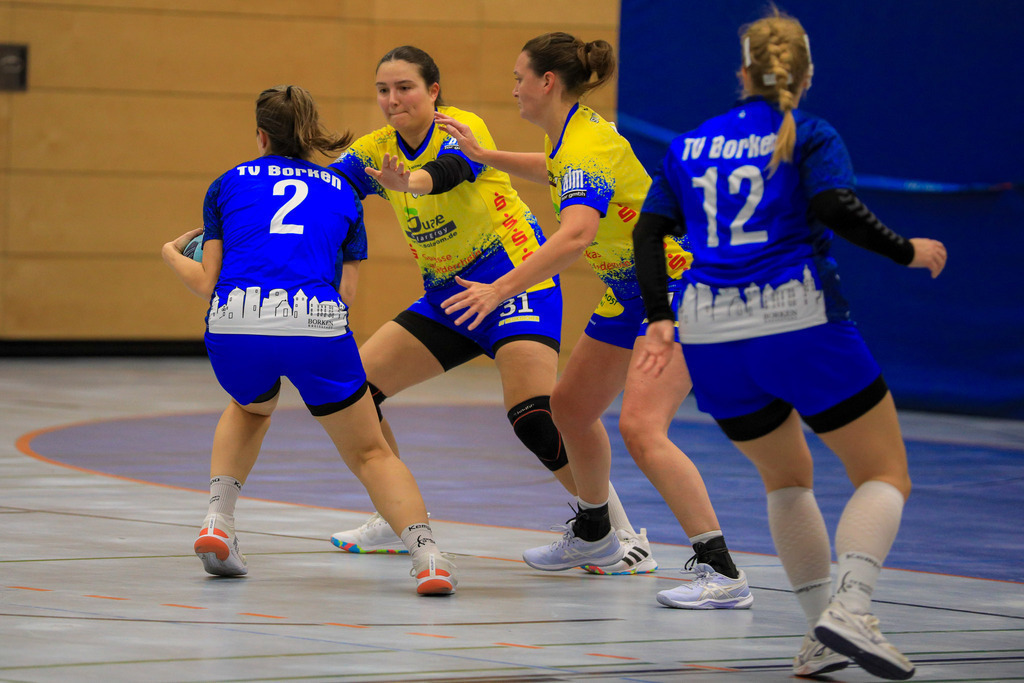 TvBorkenIII_SVN_161125_062 | Bildergalerie von Sport-Ereignissen aber auch von weiteren spannenden Dingen - nicht nur vom Niederrhein. In Anlehnung an den bekannten Spruch von Hanns Dieter Hüsch heißt das Motto: "Niederrhein ist überall".  - Realisiert mit Pictrs.com