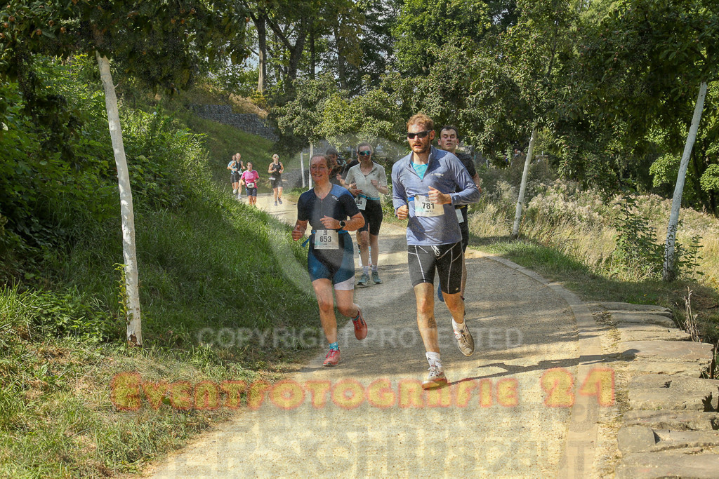 250824_1448_EX1_7624 | Sportfotografie im Rhein-Sieg Kreis, Köln, Bonn, NRW, Rheinland Pfalz, Hessen, etc. Unser Tätigkeitsfeld umfasst den Laufsport vom Volkslauf über den Marathon, Duathlon, Triathon bis zum Ultralauf wie Kölnpfad Ultra oder Schindertrail.