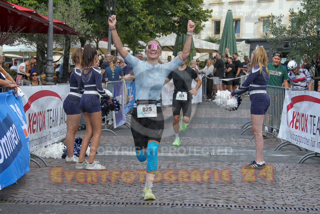 250824_1520_EV4_2821 | Sportfotografie im Rhein-Sieg Kreis, Köln, Bonn, NRW, Rheinland Pfalz, Hessen, etc. Unser Tätigkeitsfeld umfasst den Laufsport vom Volkslauf über den Marathon, Duathlon, Triathon bis zum Ultralauf wie Kölnpfad Ultra oder Schindertrail.