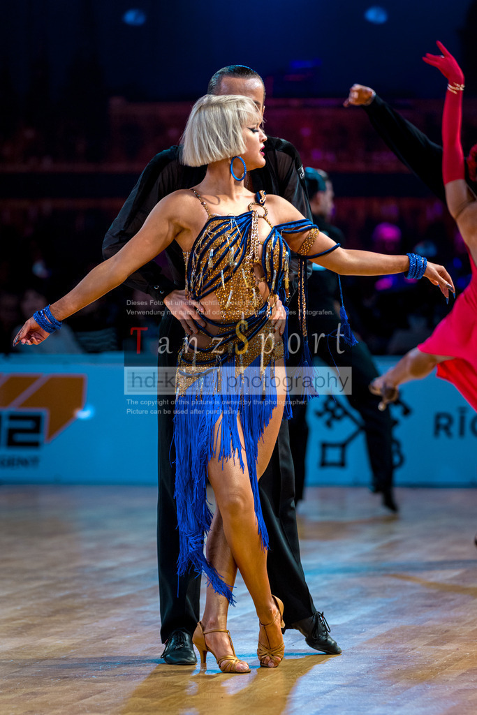 20251213_Baltic-GP_1984-2 | Tanzsportbilder, Standardtanz, Lateintanz, WDSF, DTV, LTVB, dancecomp, goc, hessen tanzt, blaues band der spree, walzer, tango, wiener walzer, slowfox, quickstepp, samba, rumba, cha-cha-cha, paso doble. jive, hd-kroft photography, turniertanzsport