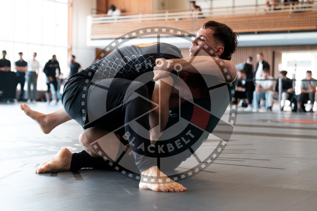 20250628PBB3902 | Athletes compete during the ILLCS X, International Luta Livre Championship Summer Edition on June 28, 2025 in Hannover, Germany. © Chiara Dazi / photoblackbelt