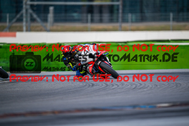 MaZZes_Fotomatrix_20230923_6007705_4726 | PRO SUPERSTOCK