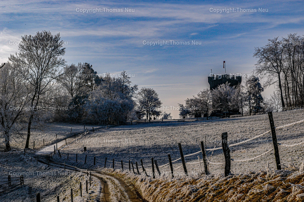 Winter Lindenfels_Bisrmarckturm | Winter in Lindenfels, der Bismarckturm im Schnee, 