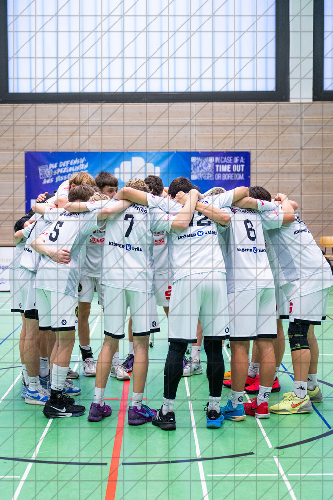 JBBL Vorrunde Gruppe 2 25/26 | Spieltag 06 | Charisma Young Bulls vs. Baskets Duisburg | 16.11.25: JBBL Vorrunde Gruppe 2 25/26 | Spieltag 06 | Charisma Young Bulls vs. Baskets Duisburg / Osnabrück / Deutschland  //   CREDIT:www.bullenfotos.de, Martin König, Hörner Weg 40, D-49078 Osnabrück, +4917663732967 // Nutzung und Weitergabe nur zu den vereinbarten Zwecken. Presseanfragen an Ersteller. Alle Rechte beim Ersteller. Honorierung nach MFM. - Realisiert mit Pictrs.com