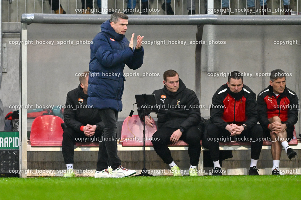 Austria Klagenfurt vs. SK Rapid 10.3.2024 | Spielerbank SK Rapid, Headcoach SK Rapid Robert Klauß, Jürgen Macho, DANIEL SEPER, Martin Mayer