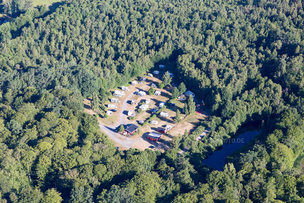 Luftbild: Ortsansicht in Torne im Bundesland Kronoberg in Schweden. Foto: IMG_108156.jpg vom 28.06.2018 durch Werner Riehm/FLY-FOTO.de