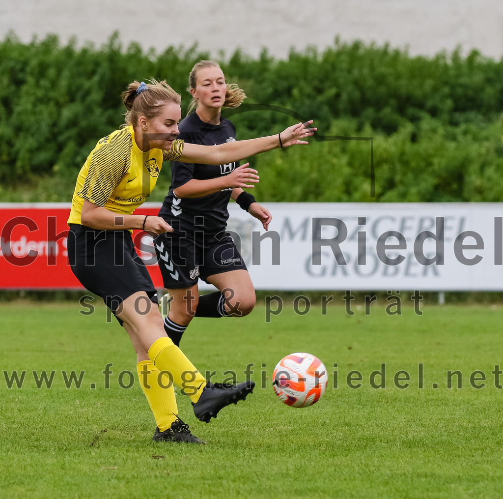 2023-10-08_016_FC_Moosinning_gegen_SG_TSV_St_Wolfgang-FC_Lengdorf | Moosinning, Deutschland, 08.10.2023:
Fußball, Kreisliga 2023 / 2024, 4. Spieltag, FC Moosinning gegen (SG) TSV St.Wolfgang/FC Lengdorf, Endergebnis: 

Foto: Christian Riedel / fotografie-riedel.net
