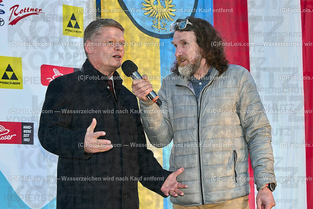 ALP4144_WCM_Siegerehrung_Hanger Andreas | (C)FotoLois.com, Alois Spandl, World Criterium Masters Ski Alpin 2023 Hochkar, Slalom C, GS-B, SuperGiant A, Di 21. März 2023.