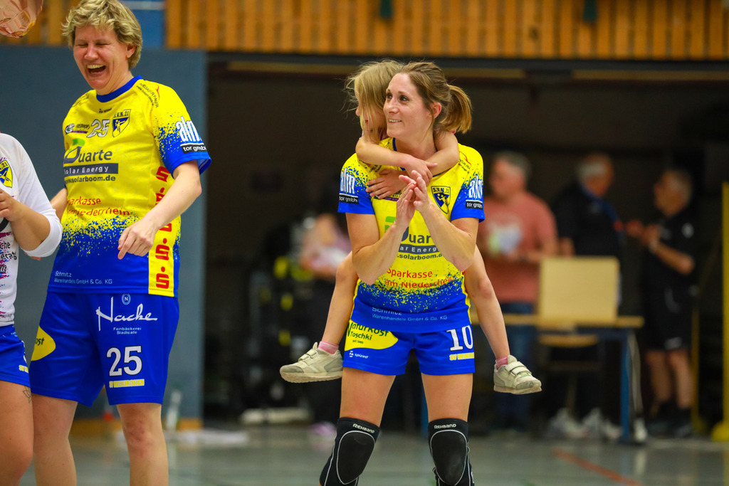 SVN_BorkenII_100525_190 | Bildergalerie von Sport-Ereignissen aber auch von weiteren spannenden Dingen - nicht nur vom Niederrhein. In Anlehnung an den bekannten Spruch von Hanns Dieter Hüsch heißt das Motto: "Niederrhein ist überall".  - Realisiert mit Pictrs.com