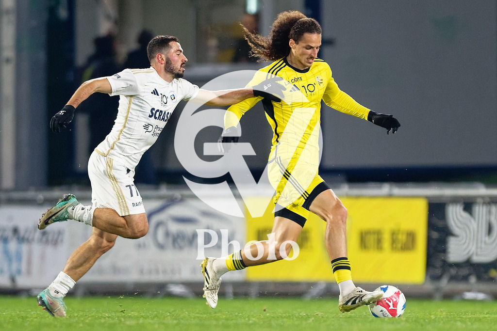 dieci Challenge League - FC Stade Nyonnais v Etoile Carouge FC |  during the dieci Challenge League match between FC Stade Nyonnais and Etoile Carouge FC at Centre sportif de Colovray in Nyon, Switzerland