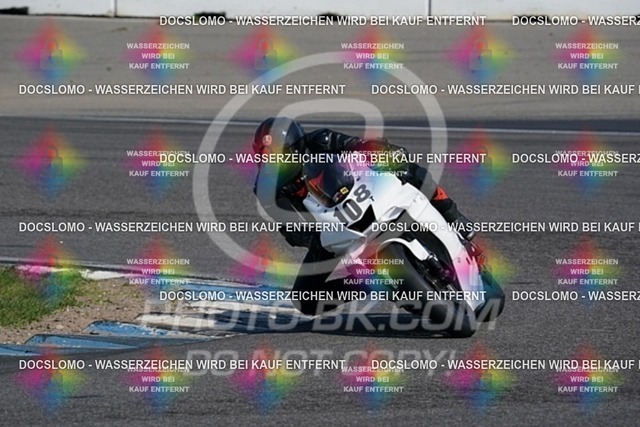 2022_05_09_PBK_21699 | Sportfotografie; SlowMotion; Video; Rennstrecke; Hafeneger; RSE; Speer; Trackday; Motorsportarena; Hockenheimring; Brno; Most; Barcelona; Valencia, Benny; Kaetzmer;