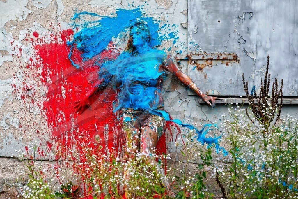 BodyArt-COVERSPLASH_1600c2a | #002 | Modell: Daniela | Foto: Tschiponnique Skupin - Realisiert mit Pictrs.com