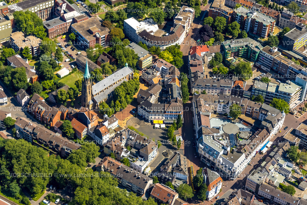 Essen230702738 | Luftbild, Kath. Kirche Borbecker Platz, Füßgängerzone Marktstraße, Borbeck-Mitte, Essen, Ruhrgebiet, Nordrhein-Westfalen, Deutschland