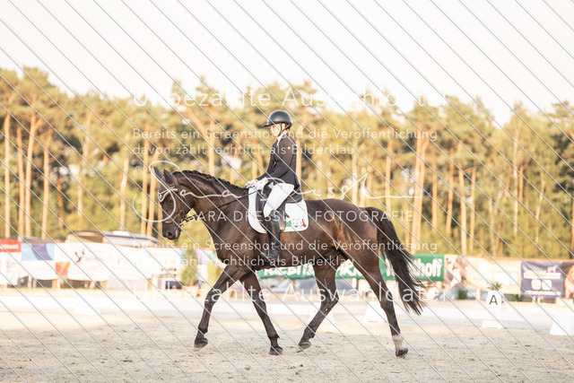 LR261_SD_07604 | saradresslerfotografie - Realisiert mit Pictrs.com