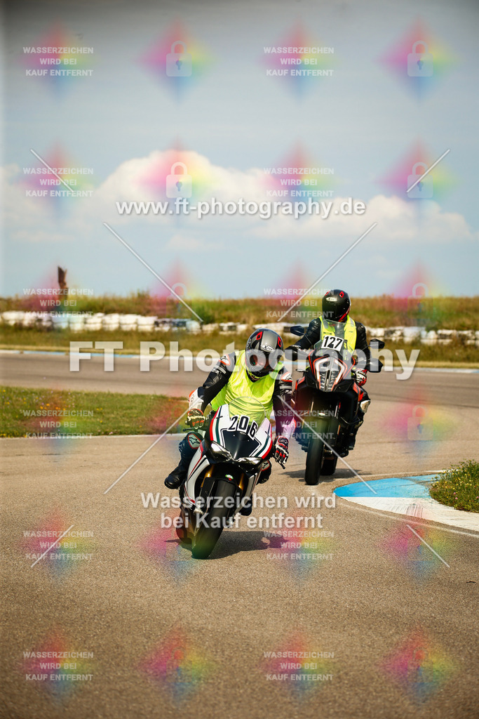 _MOT6262 | Hier findet Ihr Bilder von Touristenfahrten auf der Nürburgring Nordschleife oder von anderen Veranstaltungen die ich besucht habe. Viel Spass beim Durch Schauen 