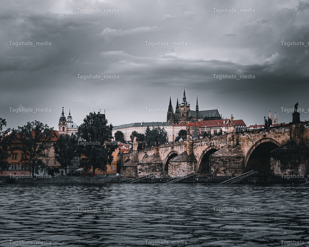 A7506331 | tagshotsmedia - Realisiert mit Pictrs.com