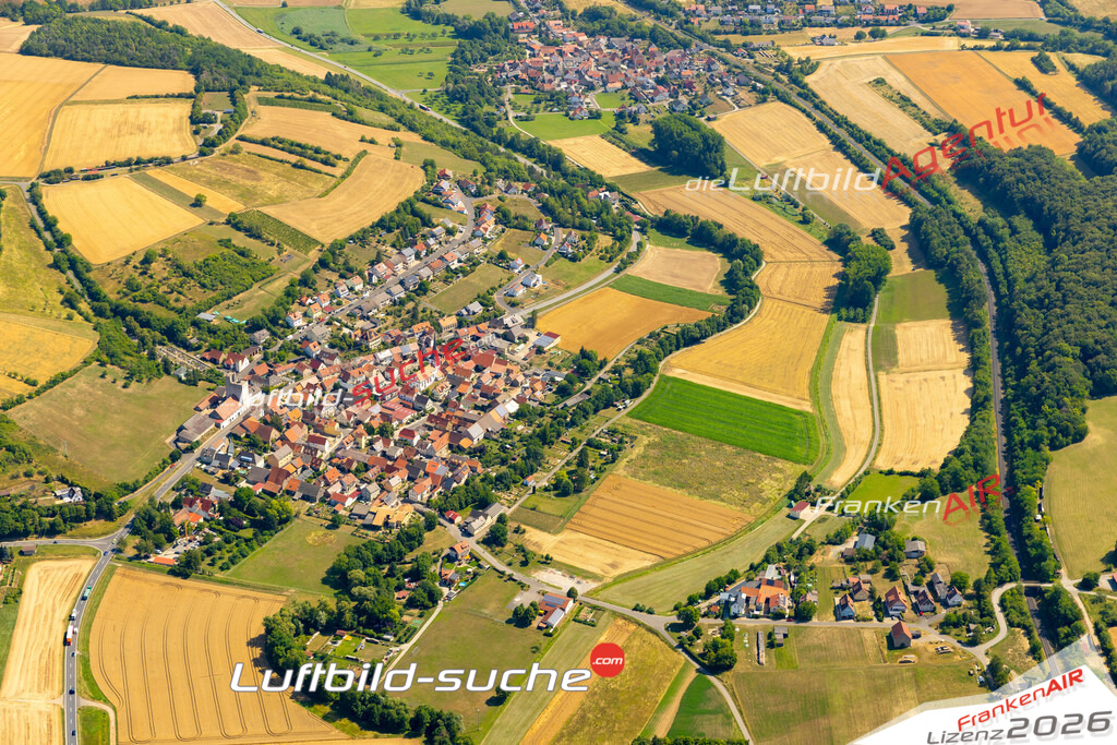 Das Luftbild zeigt : Müdesheim Arnstein - Die Luftaufnahme wurde 2023 vom UL-Flugzeug aus erstellt ( keine Drohne ) - Hochauflösende Luftaufnahme - Für grossformatige Ausdrucke geeignet. Die Geschenkidee !Mit Lizenz und Bildrechte bestellbar