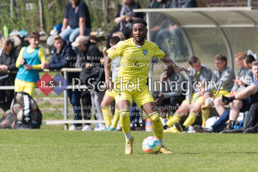 Fußball, Saison 2022/23, LOTTO-Pokal, WTSV Concordia - FC Teutonia 05, Sportpark Hinschenfelde (Hamburg), 10.04.2023, Halbfinale | Ridel Varela Monteiro (#6, Teutonia, Torwart)