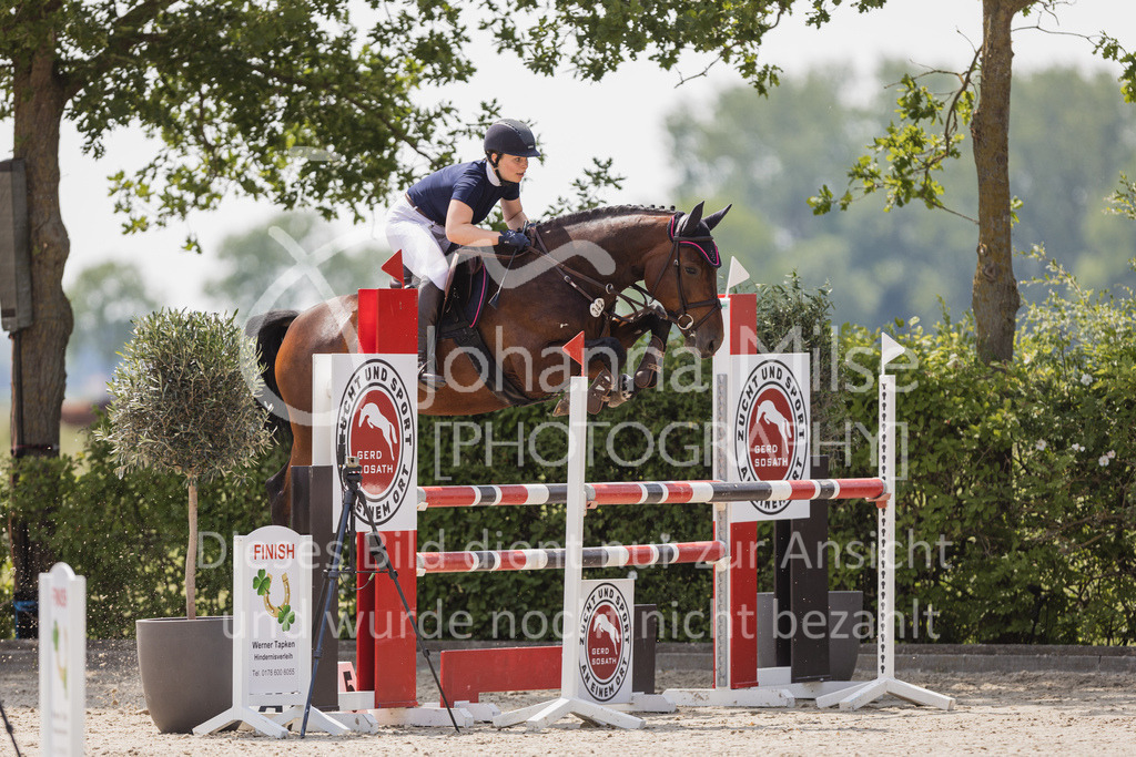 230616_Lemwerder_Springpf-L2-682 | Deine schönsten Turniermomente als professionelle Fotos! Entdecke hochwertige Pferdesport-Fotografie im Online-Shop. Jetzt Fotos finden & bestellen!