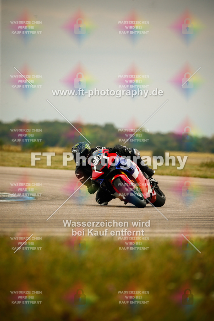 _MOT7404 | Hier findet Ihr Bilder von Touristenfahrten auf der Nürburgring Nordschleife oder von anderen Veranstaltungen die ich besucht habe. Viel Spass beim Durch Schauen 