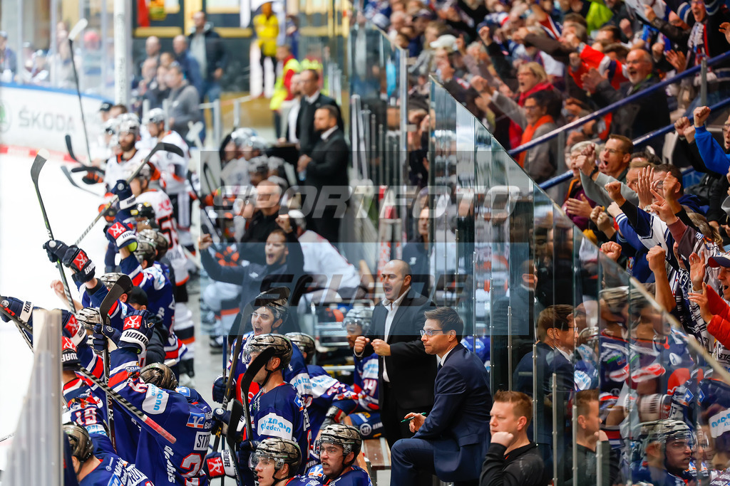 Iserlohn Roosters - Loewen Frankfurt | 
DEL: Iserlohn Roosters - Loewen Frankfurt - Realisiert mit Pictrs.com