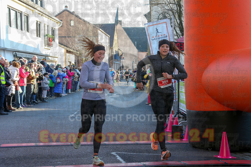 241201_1222_EX1_1863 | Sportfotografie im Rhein-Sieg Kreis, Köln, Bonn, NRW, Rheinland Pfalz, Hessen, etc. Unser Tätigkeitsfeld umfasst den Laufsport vom Volkslauf über den Marathon, Duathlon, Triathon bis zum Ultralauf wie Kölnpfad Ultra oder Schindertrail.