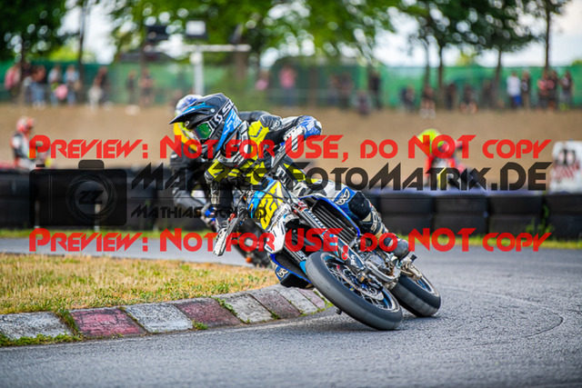 MaZZes_FotoMatrix_220528_5519 | Fotograf Mathias Schmid
Sportfotograf,
Eventfotograf,
Hochzeitsfotograf,
Portraitfotograf