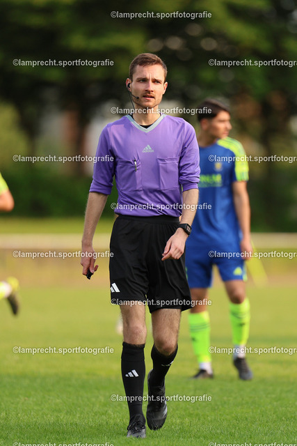 Fußball I Junioren I Kreispokal Lübeck I Finale I JSG Concordia Lübeck - TSV Siems I 09.06.2025.191 | Lukas Klingelhöfer (Schiedsrichter) - Realisiert mit Pictrs.com