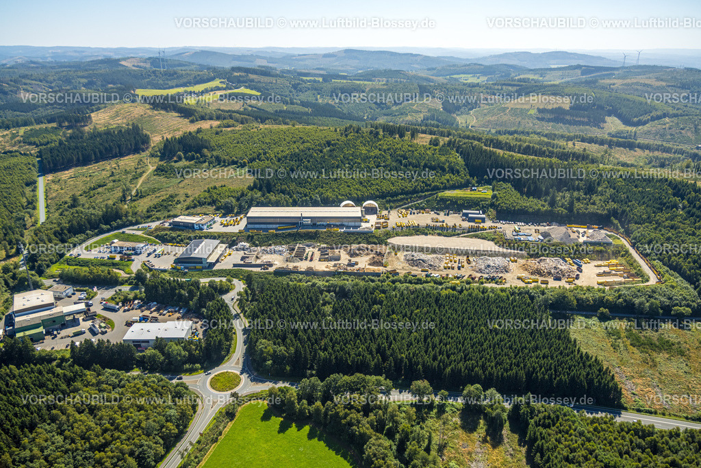 Olpe250809702Repe | Luftbild, Deponie Hufnagel Service Entsorgungsunternehmen, Rother Stein und Kreisverkehr, Oberveischede, Olpe, Sauerland, Nordrhein-Westfalen, Deutschland