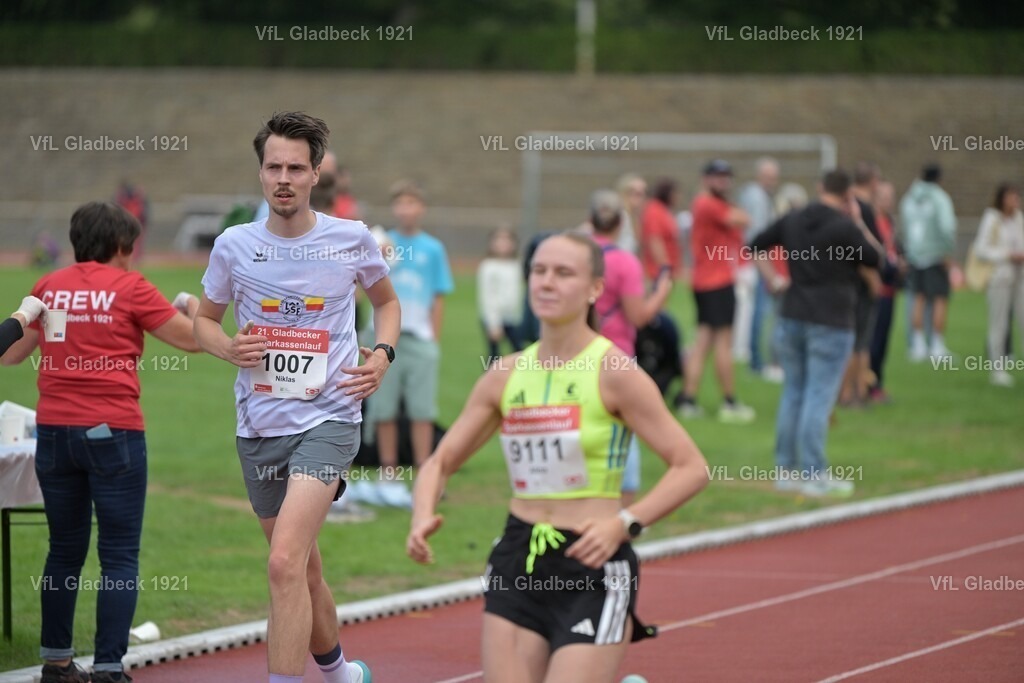 2026-08-23_Sparkassenlauf_HM_KHT_01715 | Die Fotografen - Realisiert mit Pictrs.com