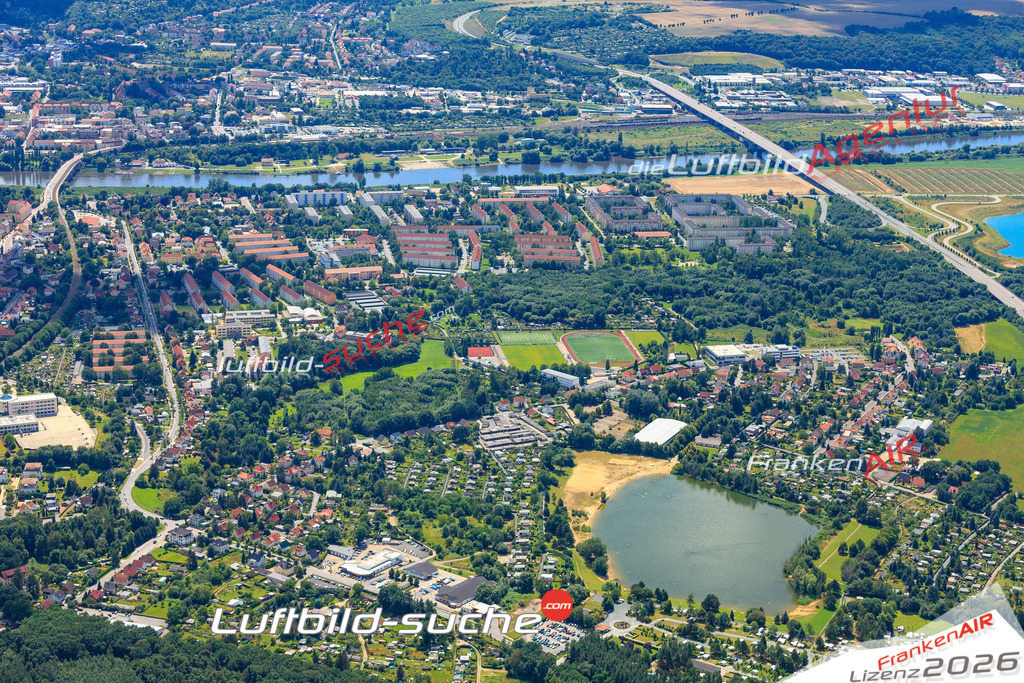 Die Luftaufnahme der Stadt Pirna wurde vom UL-Flugzeug heraus erstellt ( keine Drohne )- hohe Auflösung für beste Qualität