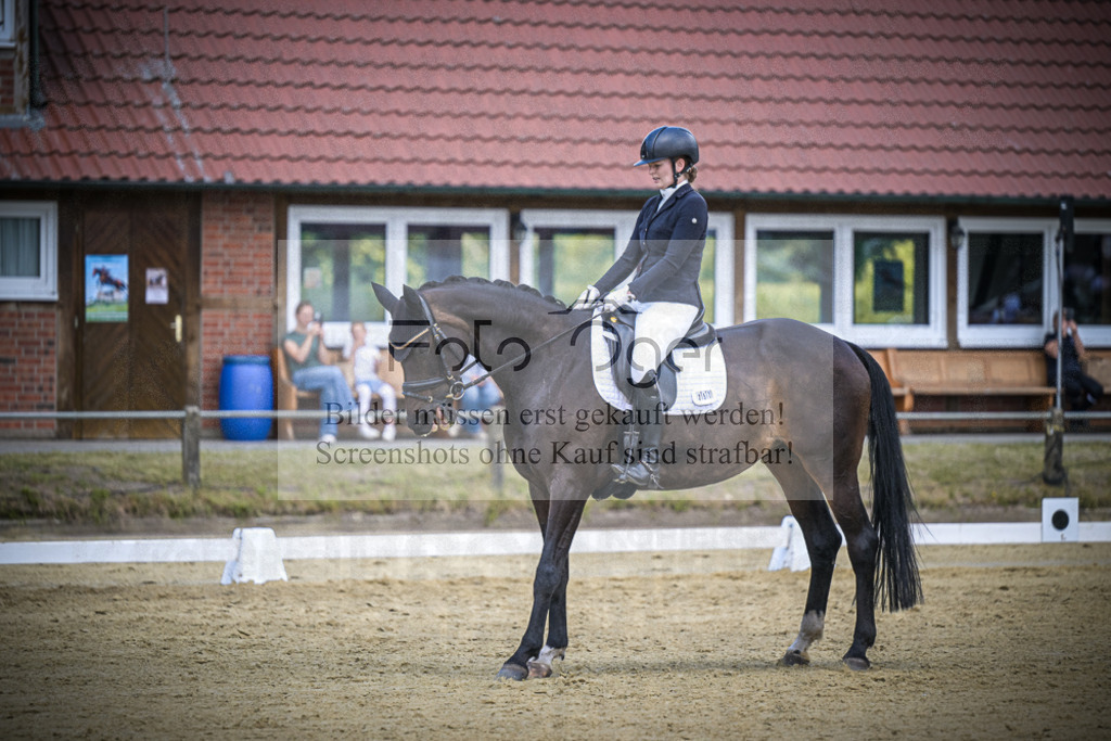 DOS_4970 | Entdecke hochwertige Reitturnierfotos von Foto Oger. Professionell, emotional und authentisch – jetzt Lieblingsmomente im Shop bestellen.Deutschlandweite Turnierfotografie. - Realisiert mit Pictrs.com