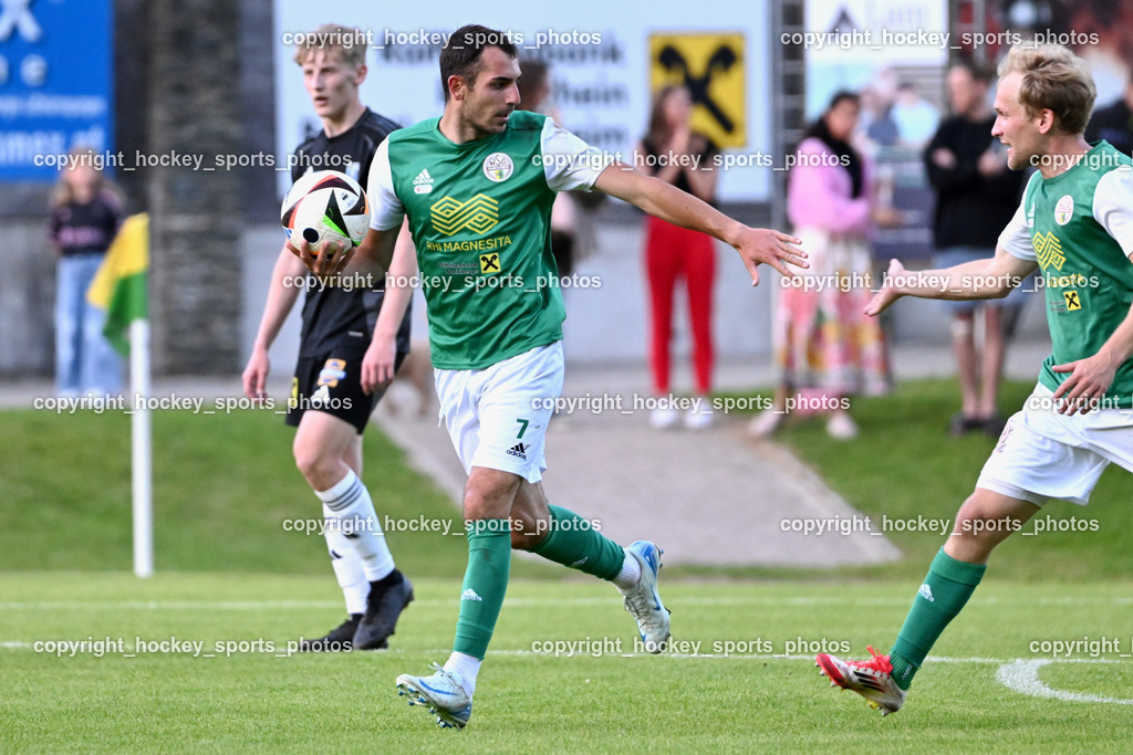 WSG Radenthein vs. URC Thal Assling | #7 Miljan Urosevic WSG Radenthein, #17 Manuel Josef Ambrosch WSG Radenthein, WSG Radenthein vs. URC Thal Assling, WSG Radenthein vs. URC Thal Assling am 30.05.2025 in Radenthein (Sportplatz Radenthein), Austria, (Photo by Bernd Stefan)