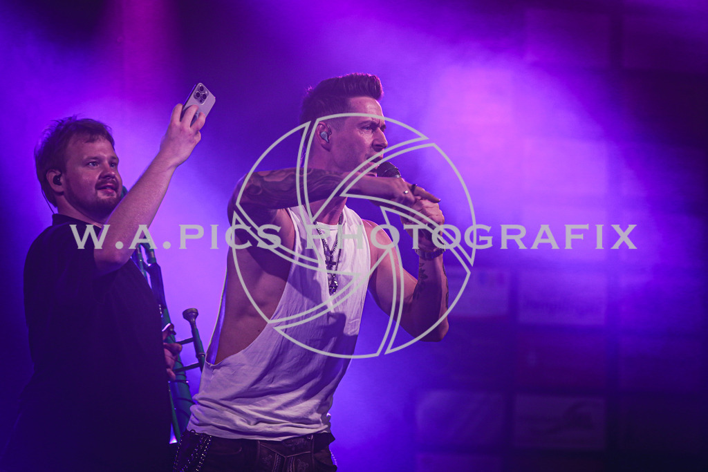 ..... | GERMANY, 21.09.24, WEGSCHEID, SUNRUN, Image shows: Photo: ARTINPICS / Andreas Willdoner