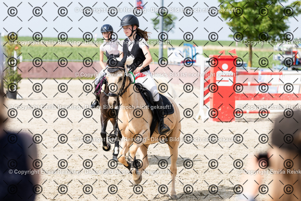 CL5A4297 | Emilia Reinking Fotografie - Realisiert mit Pictrs.com