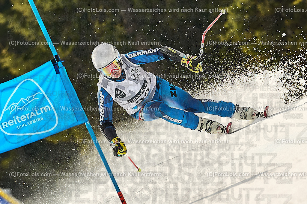 _WWO3575_MASTERS-WM_Reiteralm_CD-SG_LENTNER Sidonie | FISWORLD CHAMPIONSHIPSMASTERS ALPINE SKIING, 23. – 28. MÄRZ 2026 - REITERALM | STMK | AUT.   Veranstaltet vom Masters-Referat des Deutschen Skiverbandes (DSV). Durchführende Organisation: WSV Pichl-Reiteralm, unterstütutzt von den Bergbahnen REITERALM bei Schladming und SKI AUSTRIA.                            Disziplinen:  Super-G, GiantSlalom, Slalom.                                                 Kategorien:  A (Herrn 30-59 Jahre), B (Herrn ab 60 Jahre), C (Damen 30-59 Jahre), D (Damen ab 60 Jahre).                Rennstrecken:   Gasselhöhe und Muldenliftpiste auf der Reiteralm.