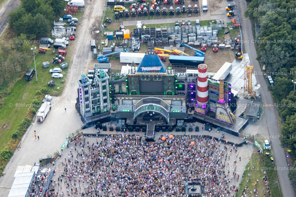 Luftbilder Parookaville Festival 439A1183-31 | Parookaville 2024 Festival Luftbilder und Luftbildfotografie - Realisiert mit Pictrs.com