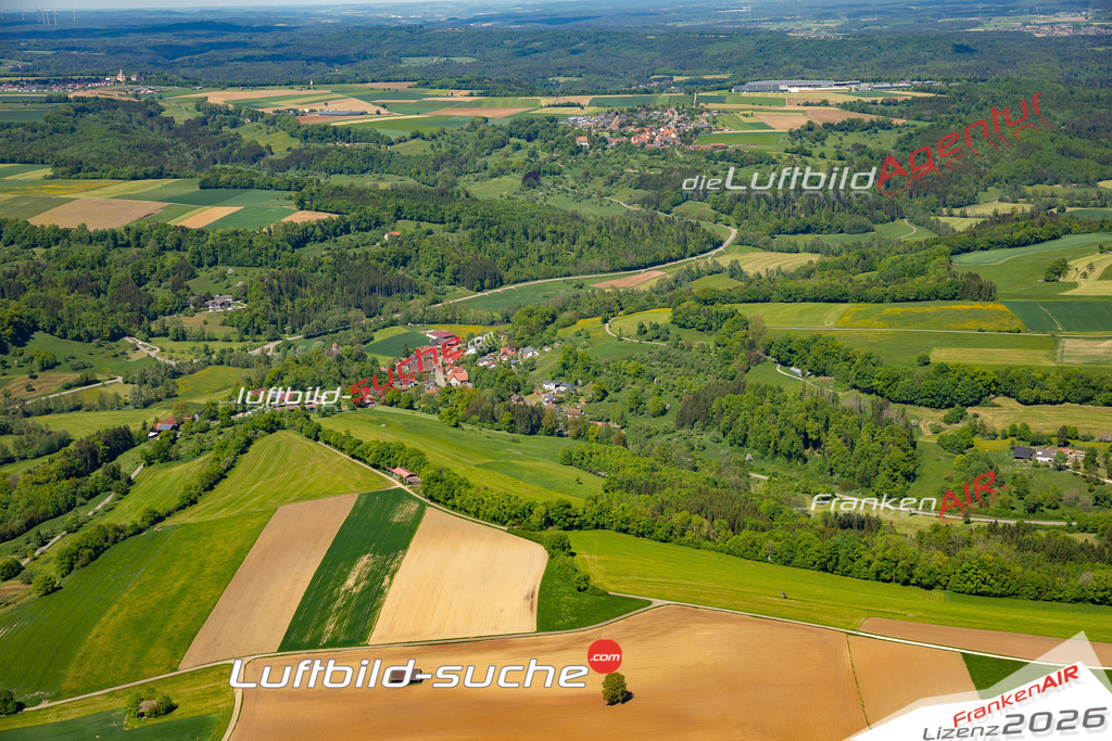 Geschenkidee Laubach bei Abtsgmünd -Die Luftbildaufnahme wurde 2025 vom UL-Flugzeug heraus erstellt ( keine Drohne ) - Hochauflösende Luftaufnahme -Nicht vergleichbar mit Google Maps oder Satelittenbilder- Die Geschenkidee !Mit Lizenz und Bildrechte bestellbar