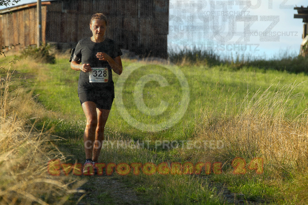 250801_1932_EV4_8800 | Sportfotografie im Rhein-Sieg Kreis, Köln, Bonn, NRW, Rheinland Pfalz, Hessen, etc. Unser Tätigkeitsfeld umfasst den Laufsport vom Volkslauf über den Marathon, Duathlon, Triathon bis zum Ultralauf wie Kölnpfad Ultra oder Schindertrail.