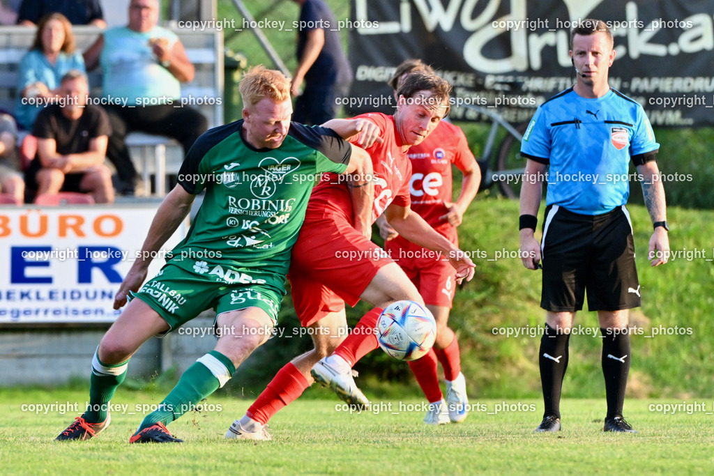 FC Lendorf vs. SC St.Veit | #69 Christian Wernisch FC Lendorf, #16 David Armin Hude St.Veit, FC Lendorf vs. SC St.Veit, FC Lendorf vs. SC St.Veit am 17.08.2024 in Lendorf (Thomas Morgenstern-Arena), Austria, (Photo by Bernd Stefan)