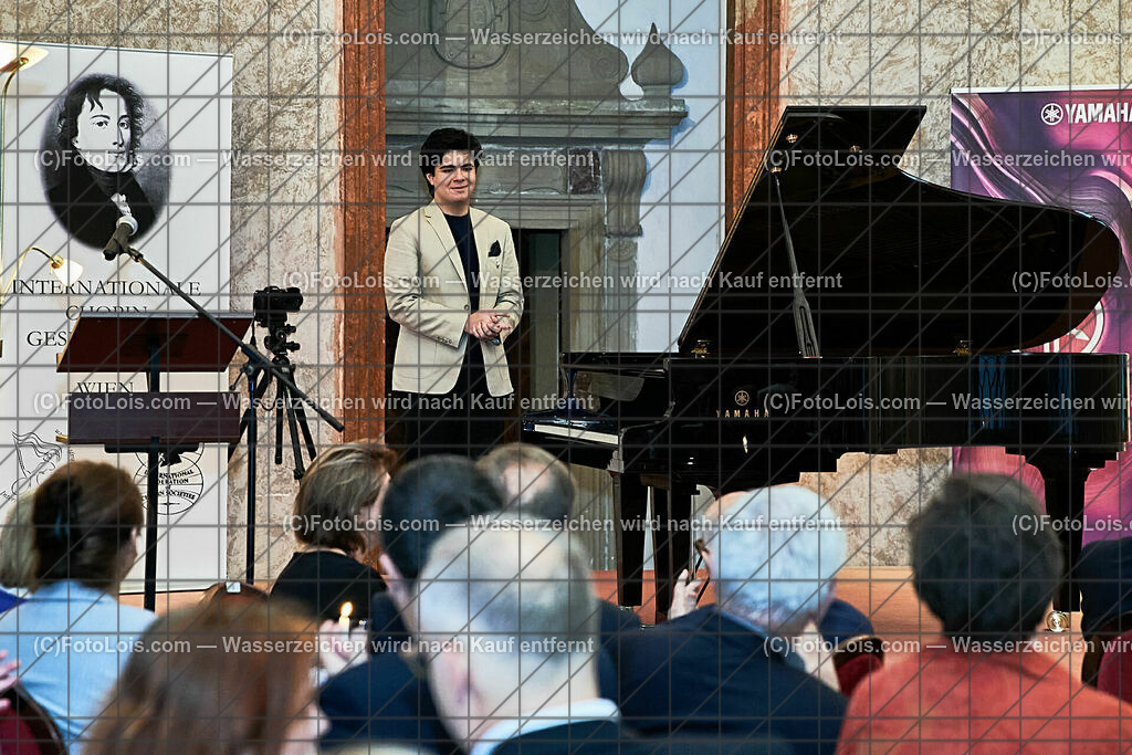 ALS0578_XXXIX-Chopin-Festival_Nocturno_Roham Connor | (C)FotoLois.com, Alois Spandl, XXXIX. internationales CHOPIN-Festival in der Kartause Gaming, NOCTURNO - nächtliches Konzert bei Kerzenlicht, Sa 5. August 2023.