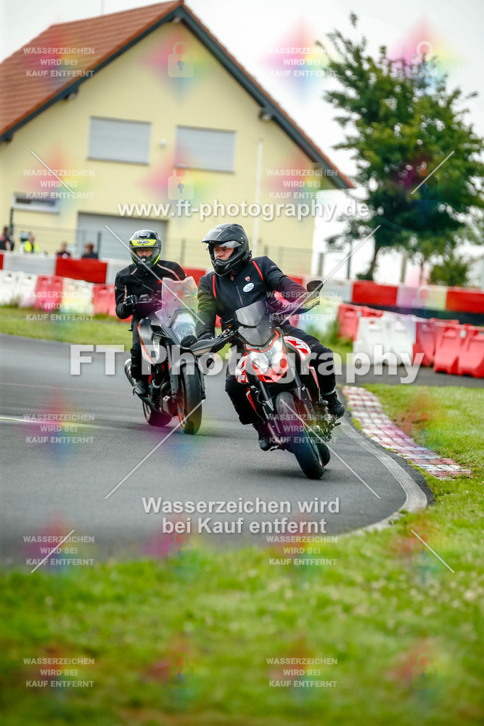 VBK-3774 | Hier findet Ihr Bilder von Touristenfahrten auf der Nürburgring Nordschleife oder von anderen Veranstaltungen die ich besucht habe. Viel Spass beim Durch Schauen 