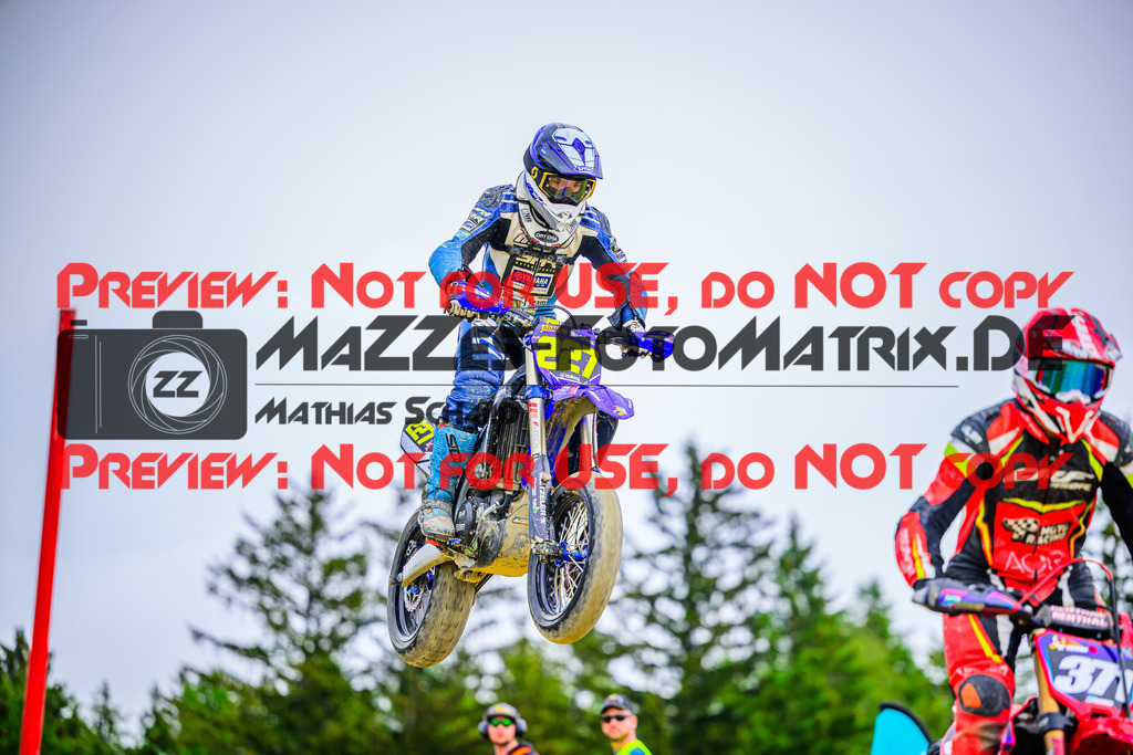 MaZZes_FotoMatrix_240609_6021986_7020 | S2