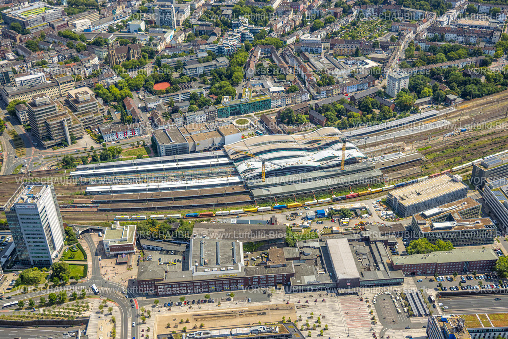 Duisburg250703603Mitte | Luftbild, Großbaustelle Hauptbahnhof Hbf, Gelände ziwschen Gleishalle Neubau und Portsmouthplatz, Dellviertel, Duisburg, Ruhrgebiet, Nordrhein-Westfalen, Deutschland
