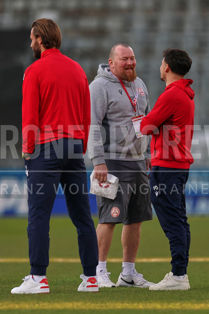 Austrian Bundesliga: Grazer AK 1902 vs LASK | GRAZ, AUSTRIA, 13.DEC.25 - SOCCER - ADMIRAL Bundesliga, Grazer AK 1902 vs LASK. The image shows Daniel Maderner (GAK), Zeugwart Gernot Winter (GAK) and Christian Lichtenberger (GAK).