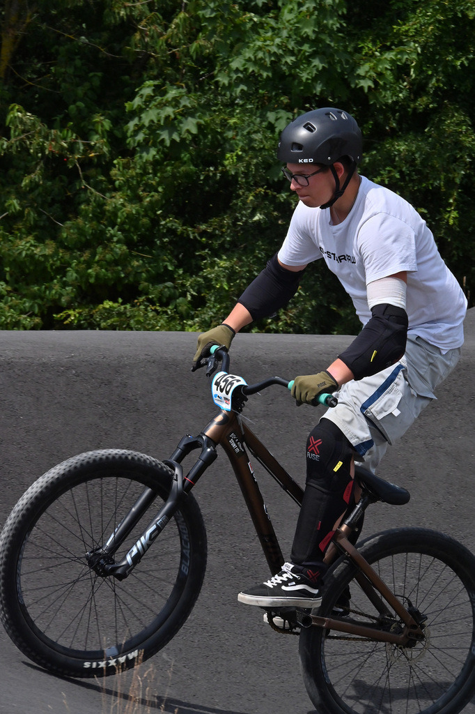 DSC_7460-cam-florian | German Pumptrack Series - Realisiert mit Pictrs.com