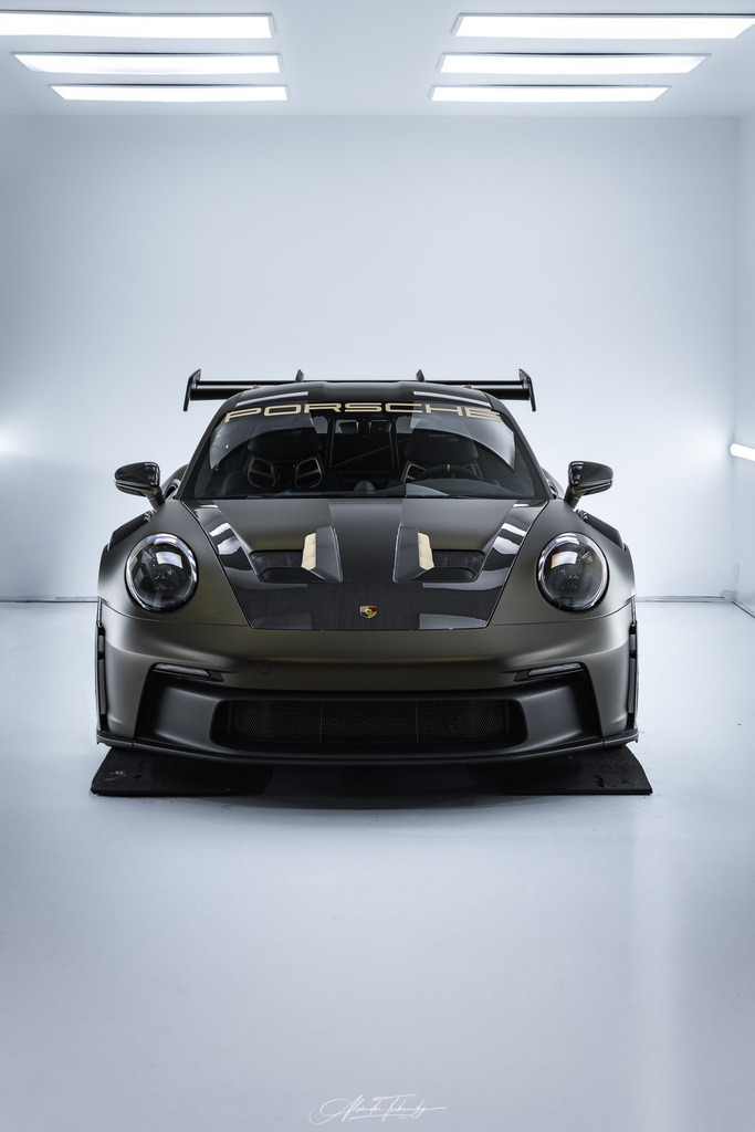 R6AT1426 _Alexander Tschuncky | Entdecken Sie die faszinierende Welt von Alexander Tschuncky Arts: Kreative Fotografie, atemberaubende Automobilkunst und hochwertiger Bilderdruck. Lassen Sie sich inspirieren! - Realisiert mit Pictrs.com