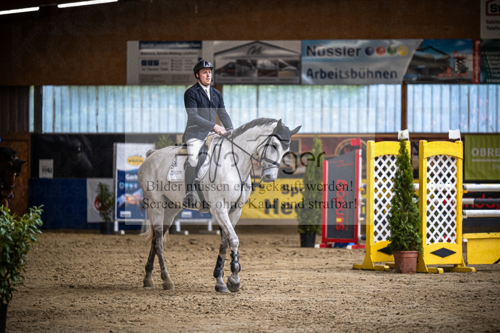 DOS_0726 | Entdecke hochwertige Reitturnierfotos von Foto Oger. Professionell, emotional und authentisch – jetzt Lieblingsmomente im Shop bestellen.Deutschlandweite Turnierfotografie. - Realisiert mit Pictrs.com
